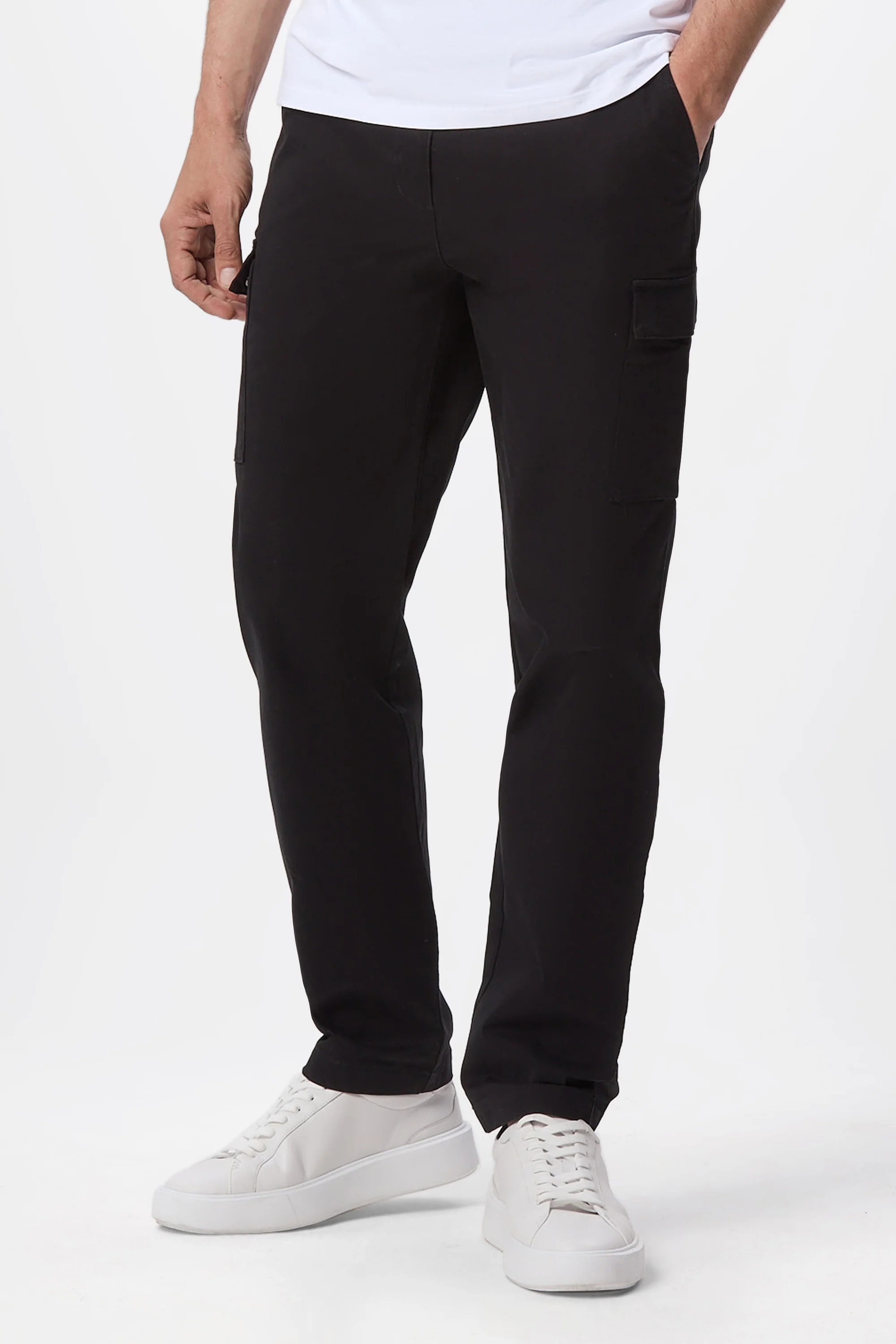 THE CARGO TROUSERS