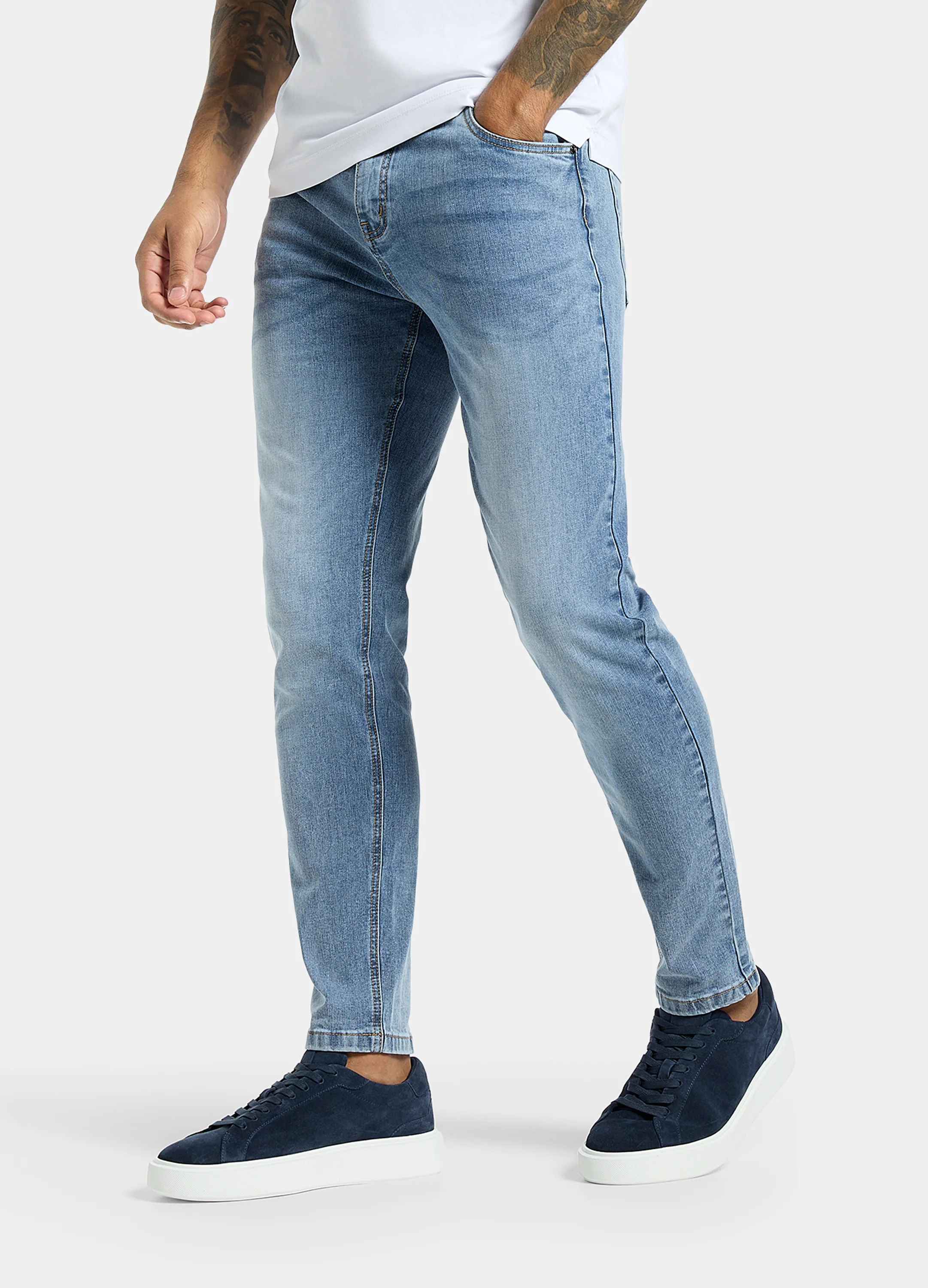 THE MATTEO SLIM JEANS - Image 11