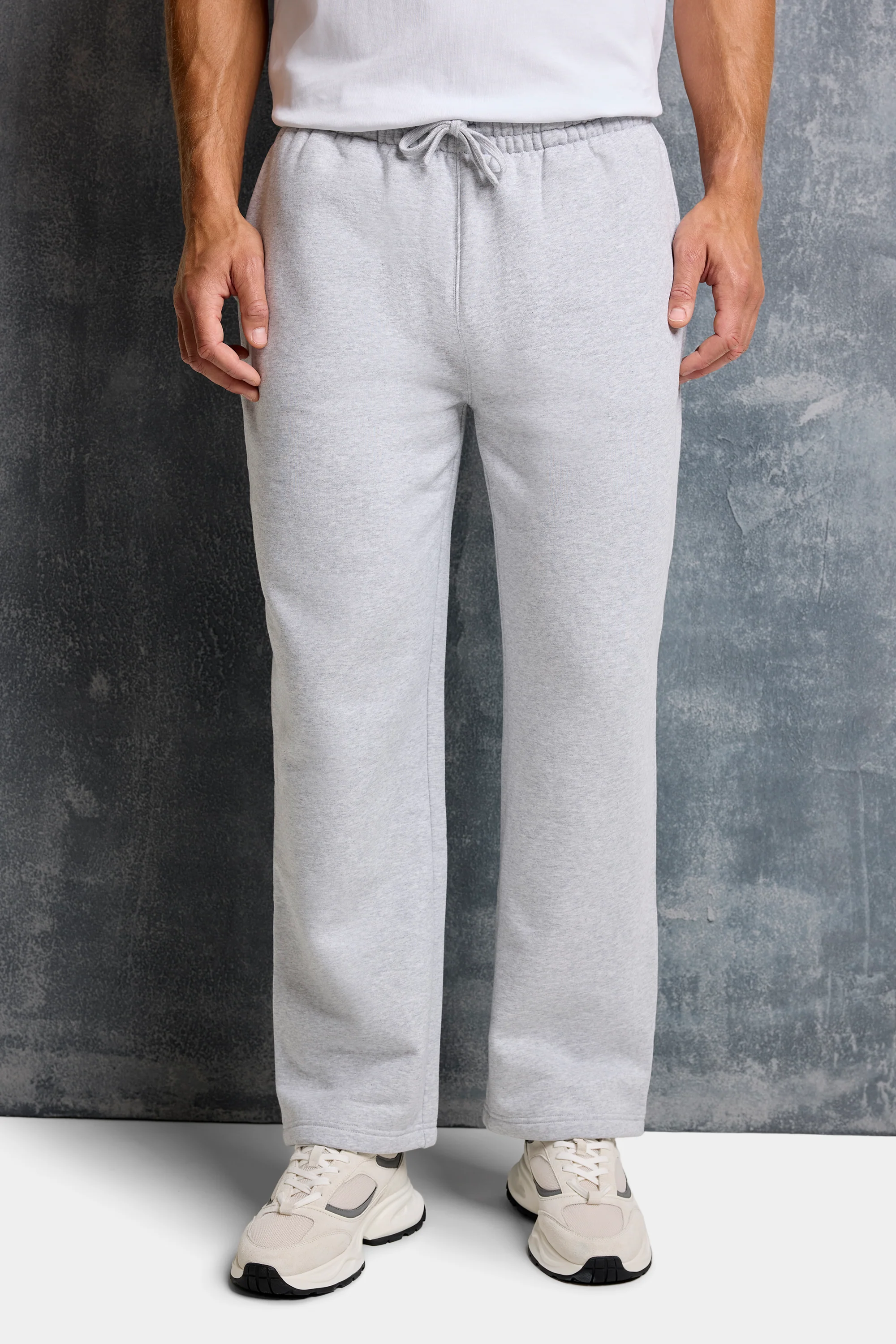 THE MILAN JOGGER - Image 15