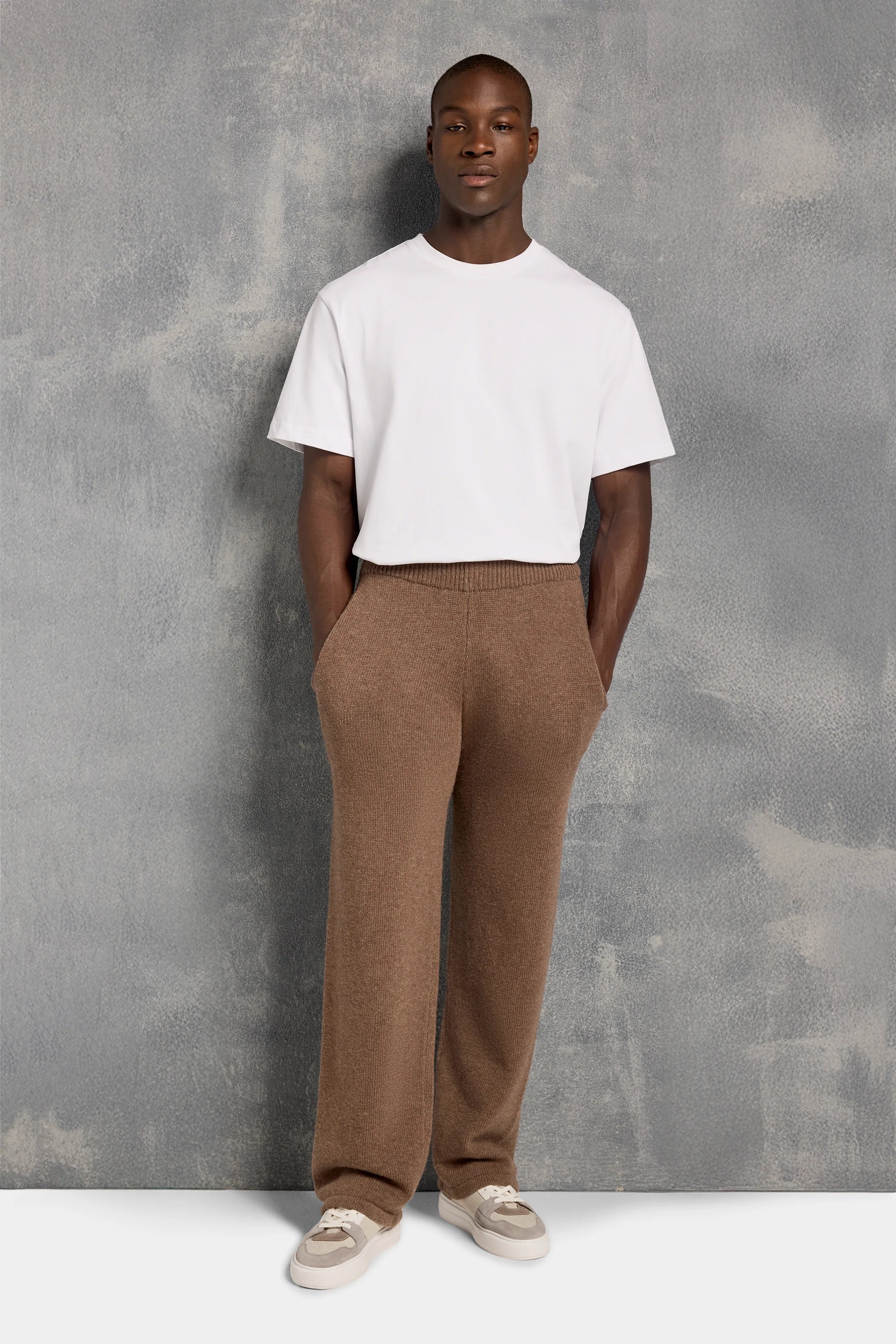 THE SAVONA JOGGER - Image 9
